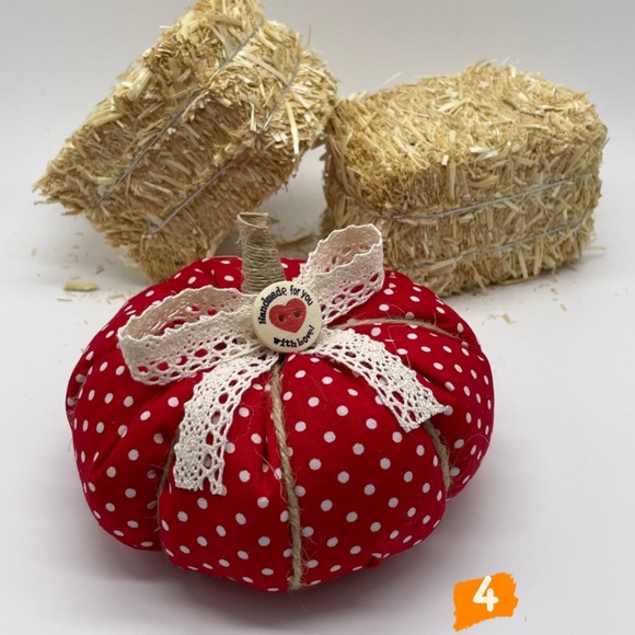 Fabric Stuffed Pumpkins / Fall Decor / Halloween Decor / Pumpkin Decor - Picture 5 of 5